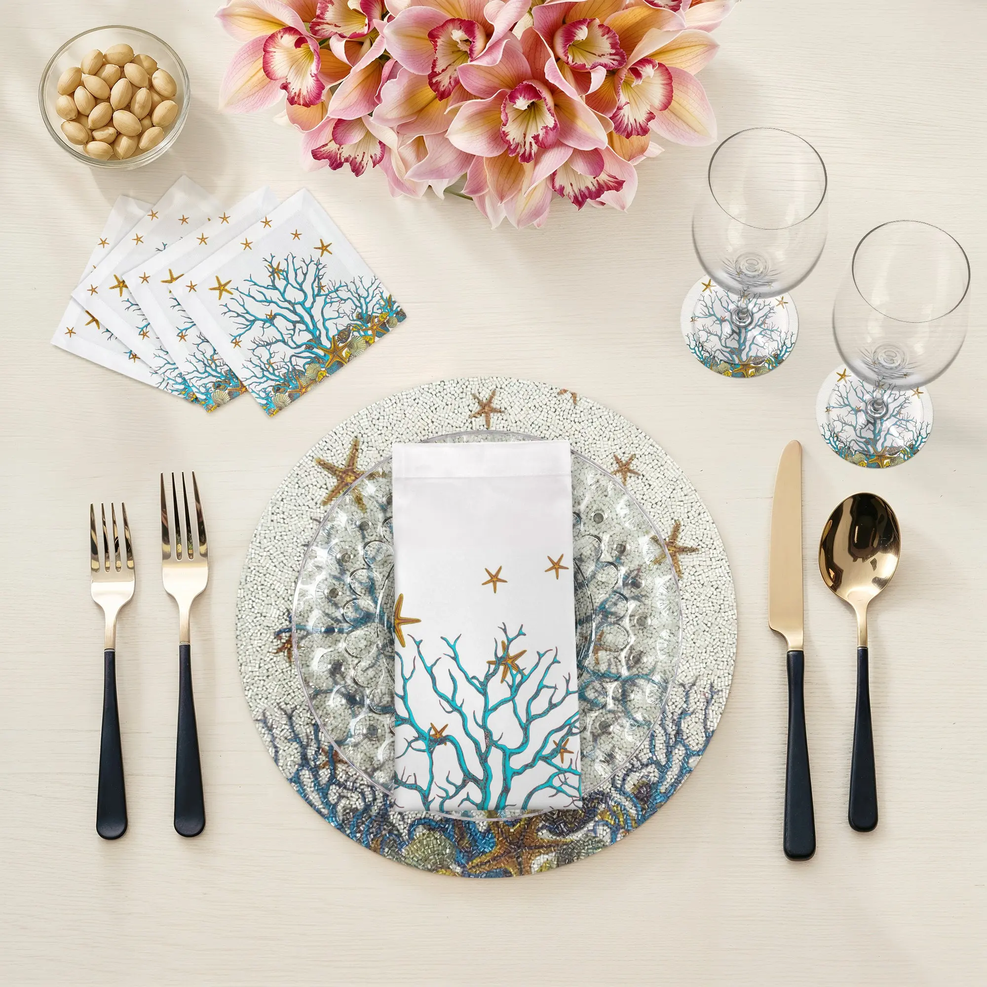 Coral Reef White Turq Round Beaded Placemat Rough Cut