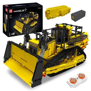 Mould King 15084 Bulldozer Technique Building Set, App-Controlled 2.4G RC Bulldozer Truck Construction Vehicle Toys with Engines, DIY Engineering Model Sets for Adults/14+(1508 Pieces)