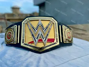 UNDISPUTED UNIVERSAL CHAMPIONSHIP COMMEMORATIVE TITLE BELT FANATICS