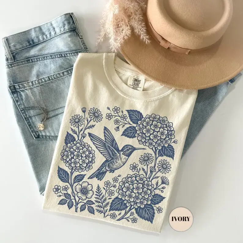 [Sale Up to 45%] Comfort Colors Hummingbird Floral Shirt, Vintage Bird & Wildflower Graphic Tee, Botanical Nature T-Shirt, Cottagecore Boho Aesthetic Shirt, Garden Lover Gift for Women - Felix Rodz