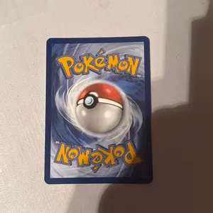Giveaway-Random Pokemon Card