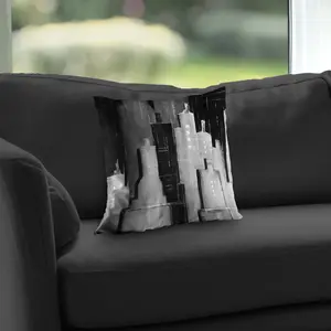 Begin Home Decor C1PT1414MIXY5A 14 x 14 in. Abstract Black & White Cityscape Throw Pillow - Home Decor