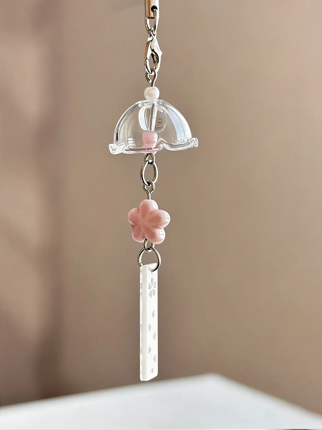 Sakura Wind Chime Handmade Floral Pattern Aesthetic Keychain for bags, Key Accessories, Versatile Simple Bag Charm Strap, Perfect Gift for Friends' Birthdays and Christmas