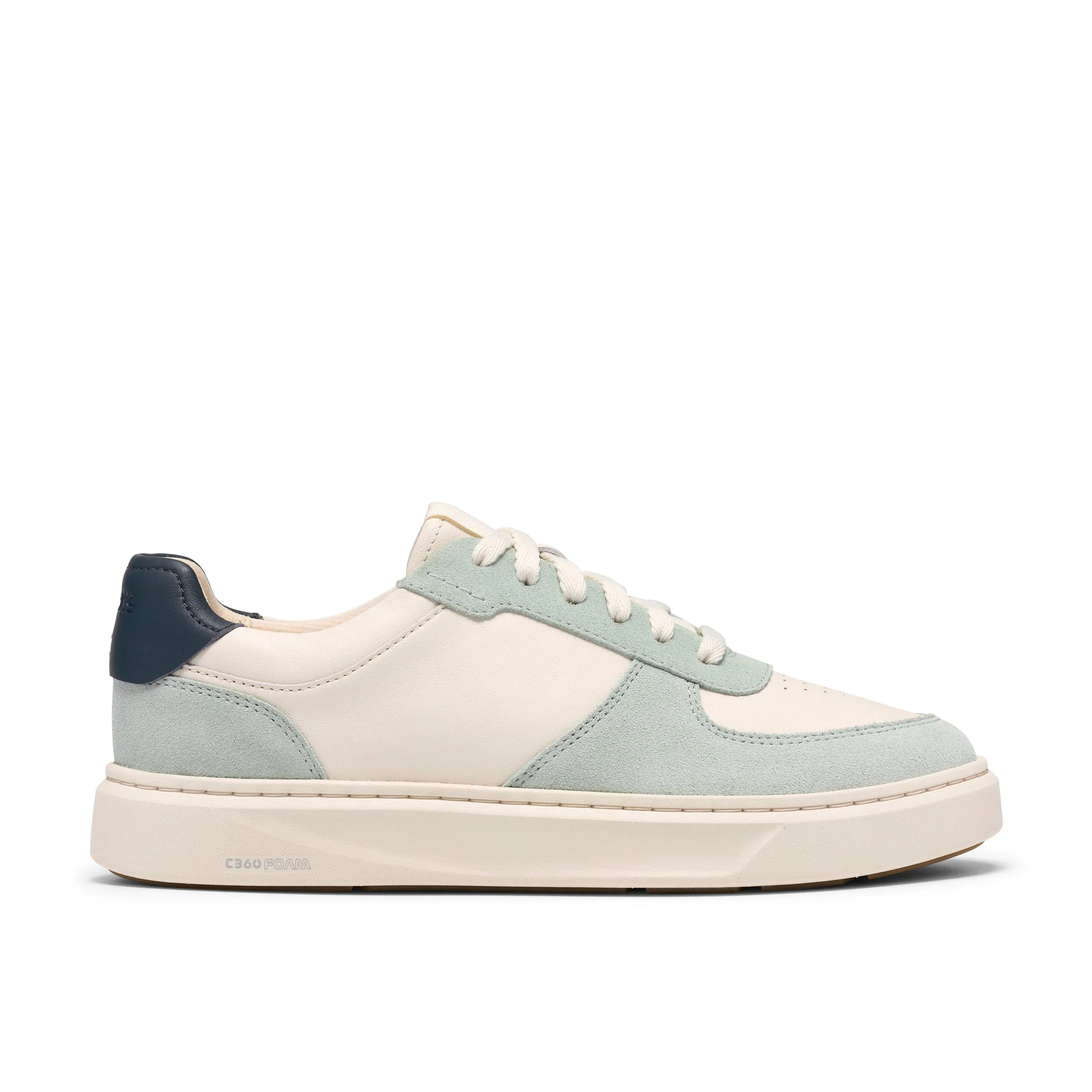 Clarks Womens Code C Court. Sneakers