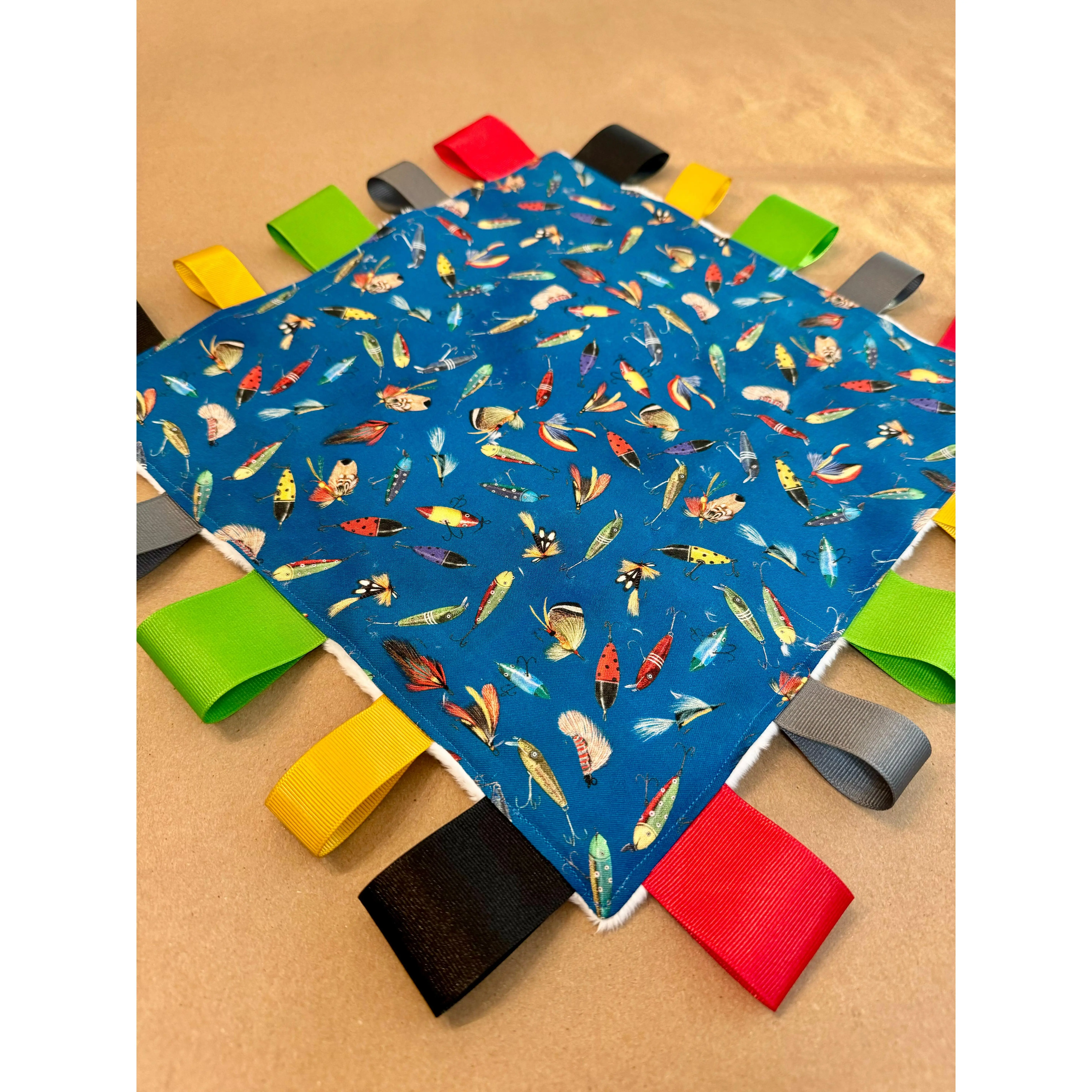 Fishing Lures : Tag Blanket
