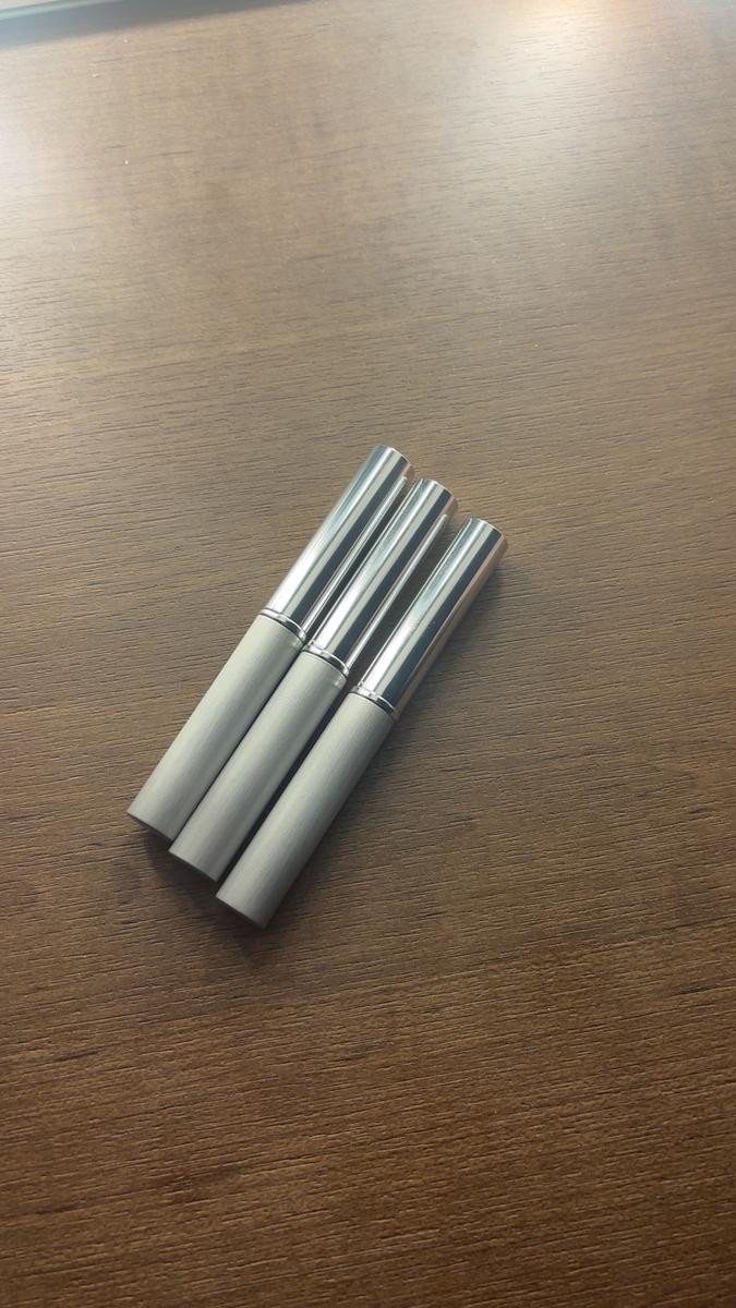 Item: Clinique Almost Lipstick Honey Bundle