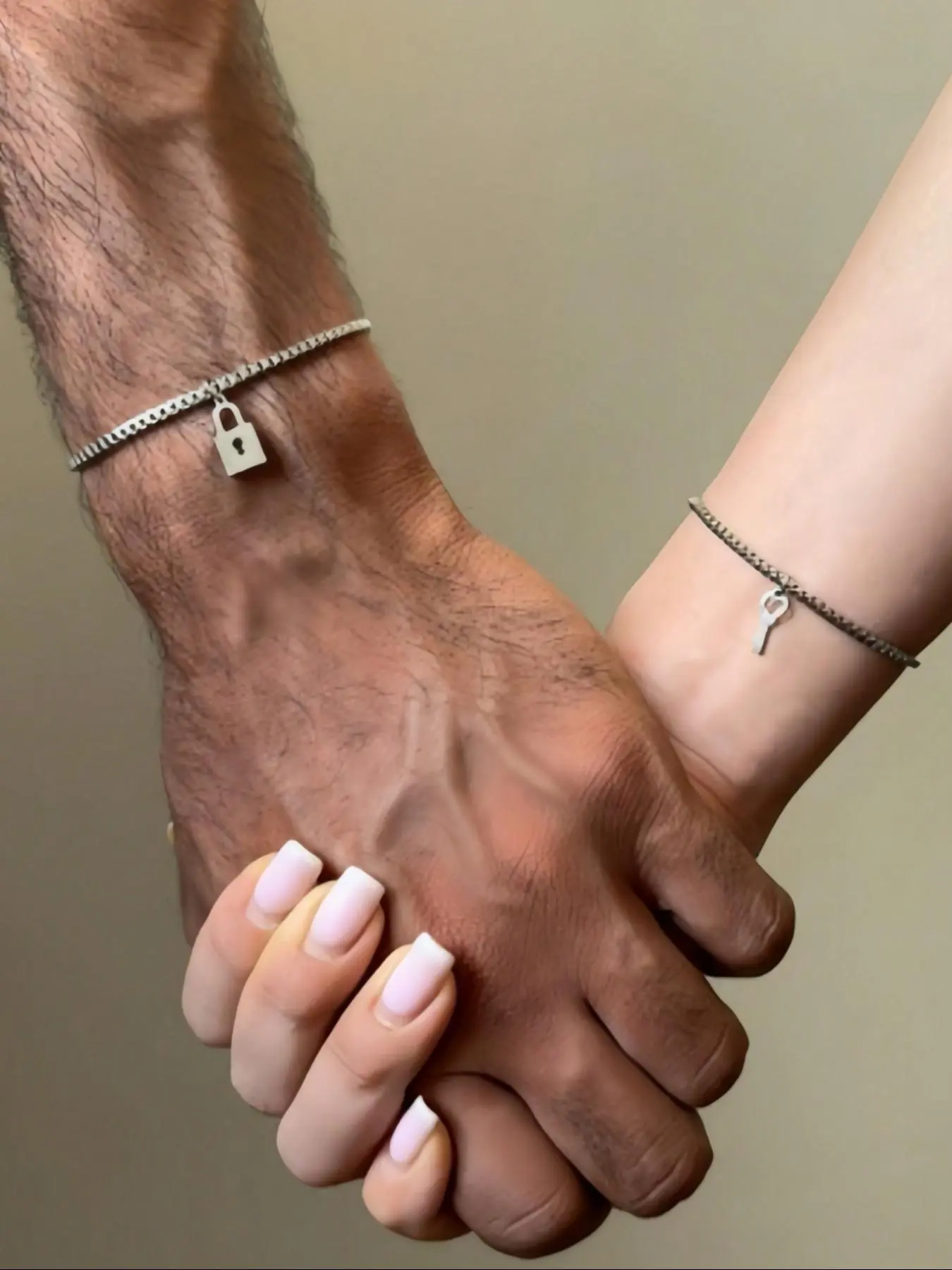 Key & Lock Design Bracelet, Stainless Steel Jewelry for Women & Men, Trendy All-match & Exquisite Jewelry for Birthday Gift