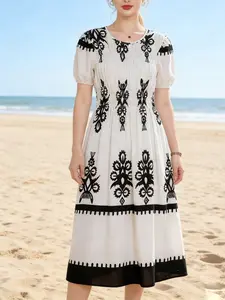 Summer New Elastic Pleated Dress, Thin Casual Fashion Dress, Elegant Women's Dress for Vacation, Outing, Beach, Printed Ruffle Dress