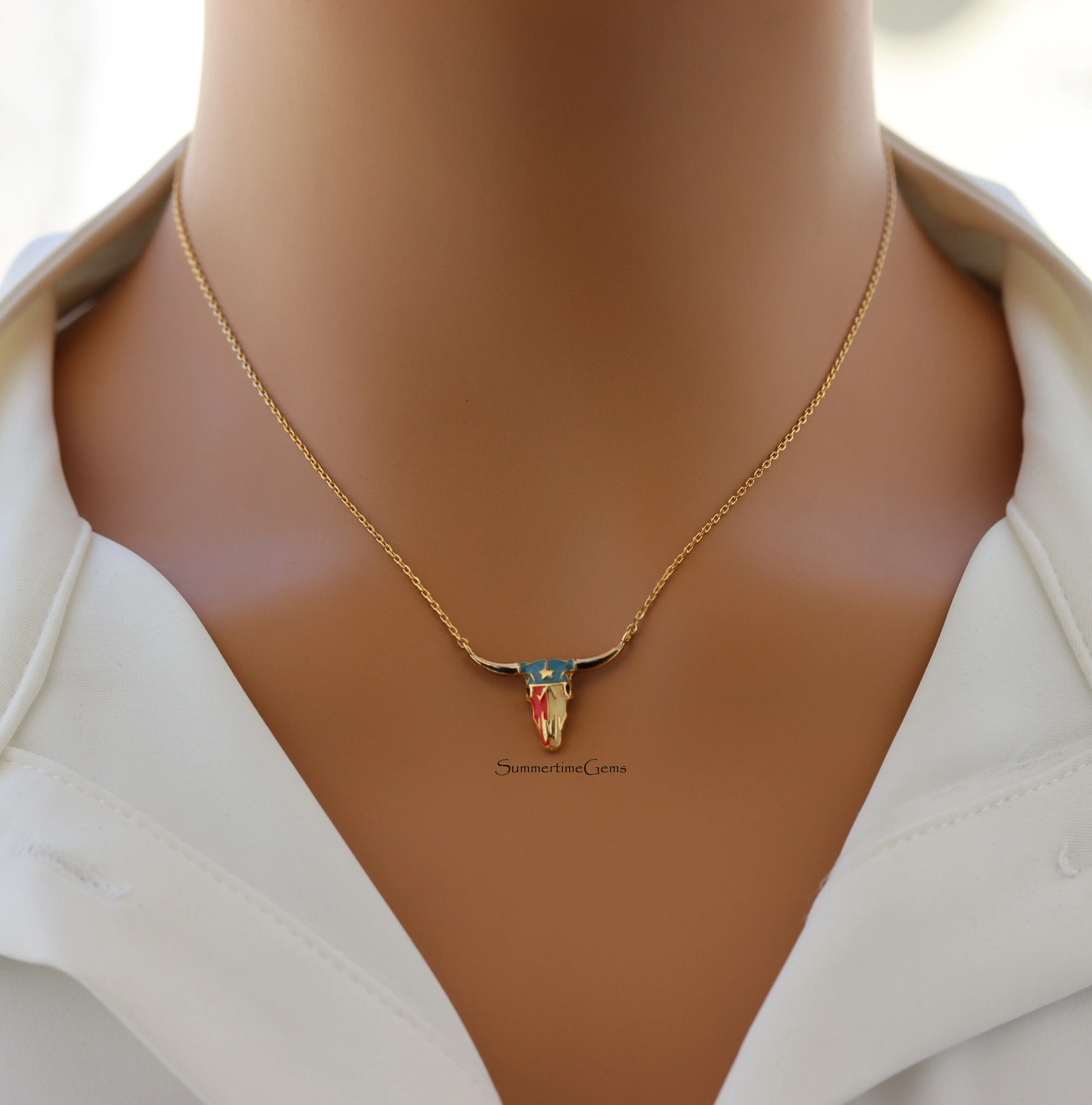 18K Gold Plated Texas Bull Head Pendant Necklace – Western Rodeo Style Jewelry for Bold Looks