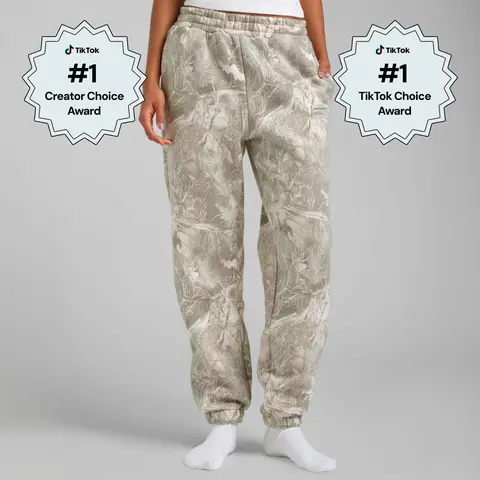 Comfrt | The Camo Sweatpants | Relaxed Fit Soft Camo Joggers