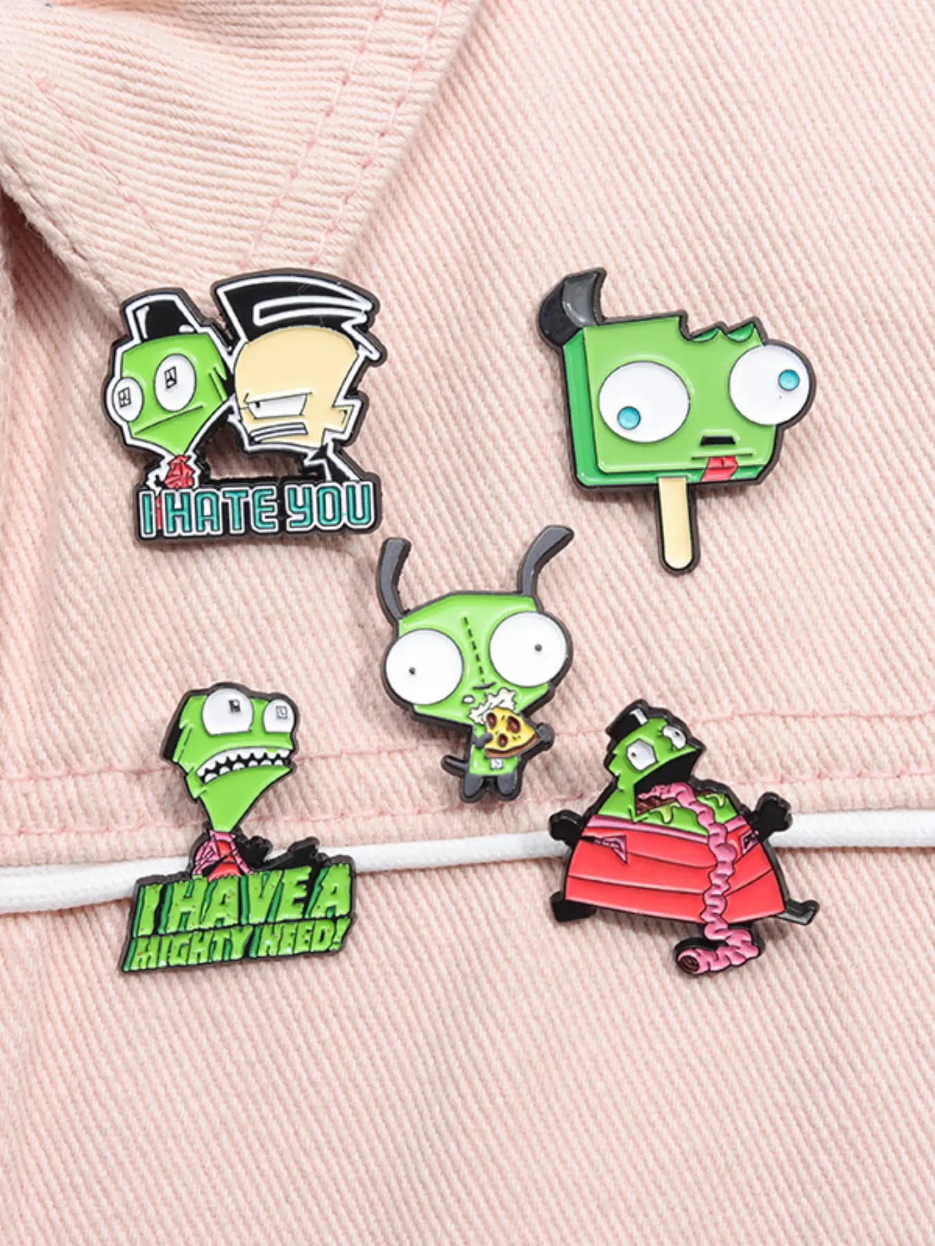 5 Piece Invader Zim Cartoon Enamel Pin Funny Green Monster Robot GIR & Zim Character Collection I Hate You Design for Backpack Jacket Decoration Jewelry Acccessories Gift for Fans Collectors Lapel Pins Alloy Brooch Pin