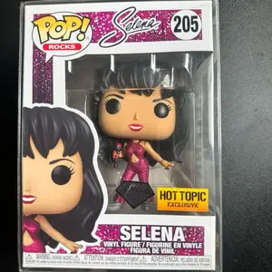 Selena #205