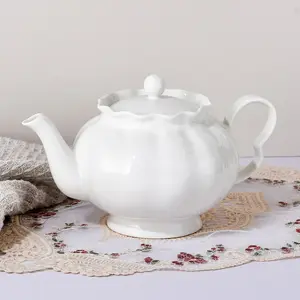 White Tea Pot with Infuser for Loose Leaf Tea, 1000ml, Ceramic Teapot with Tea Strainer, Large Teapots for Tea Party, Filter, Perfect Teapot