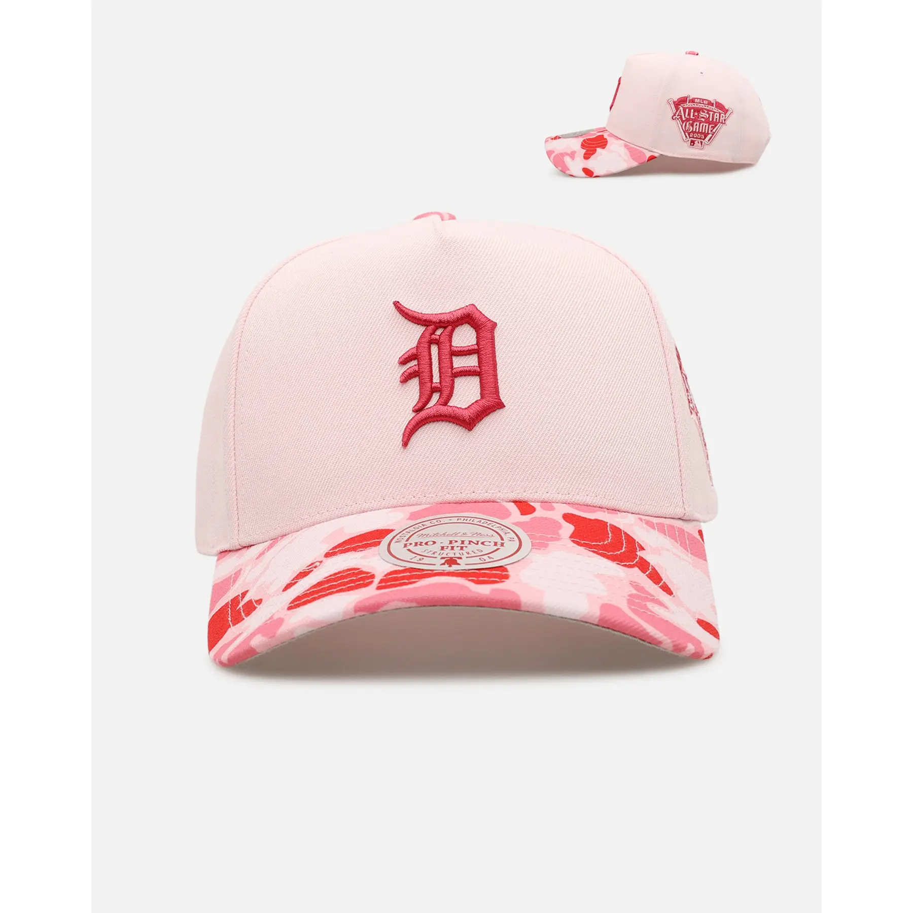Mitchell & Ness Detroit Tigers 'Pink Camo' Pro Pinch Snapback Pink