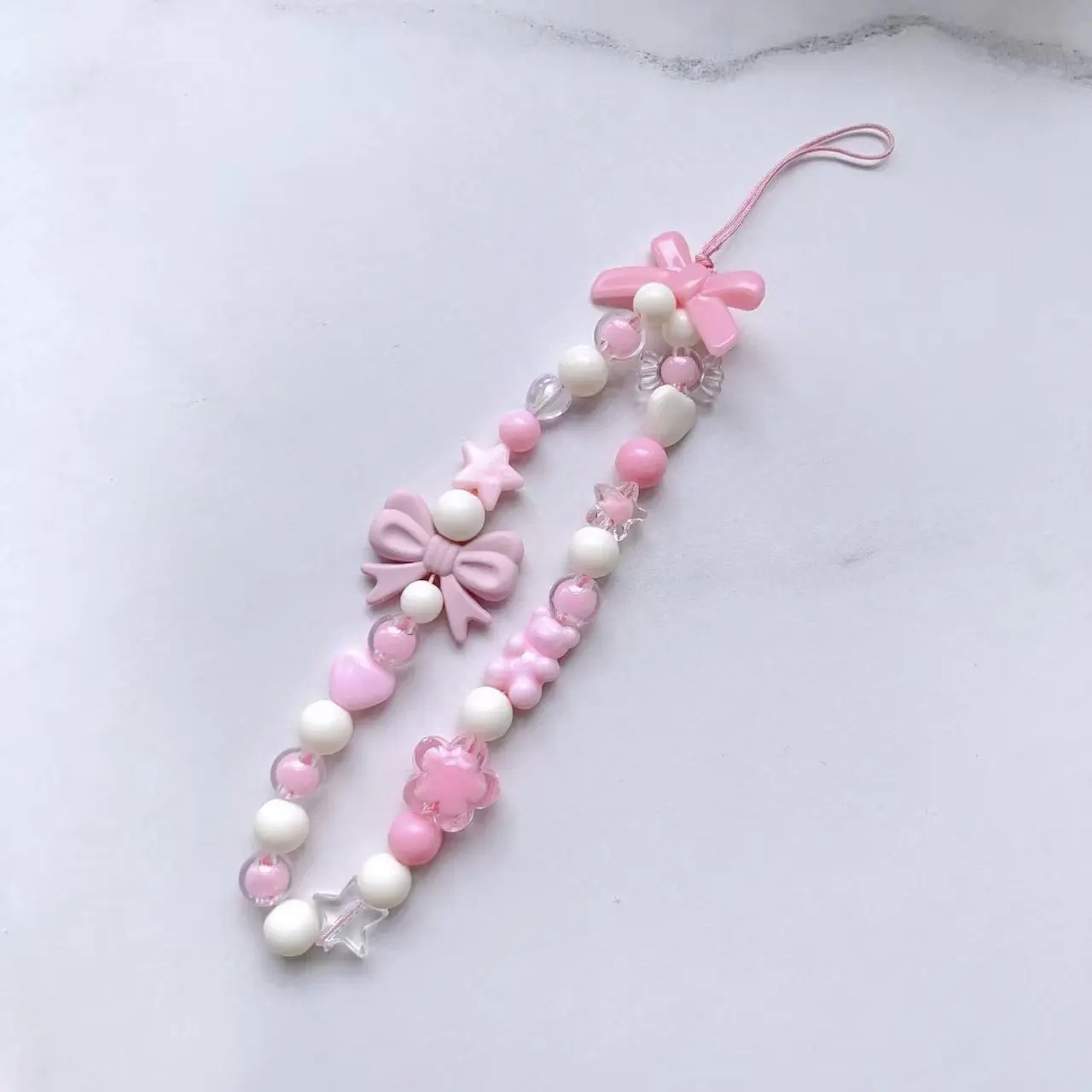 Elegant Bow Beaded Phone Strap for Women, Luxury Ccd Camera Chain, Mobile Bag Charm, Phone Charms, Phone Accessories, Stylish Accessory for Everyday Use