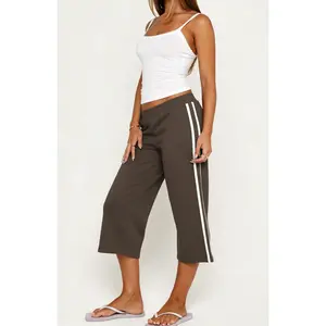 Women's Side Stripe Wide Leg Capri Pants, High Waist Loose Fit Cropped Sweatpants, Casual 3/4 Length Stretchy Trousers for Summer