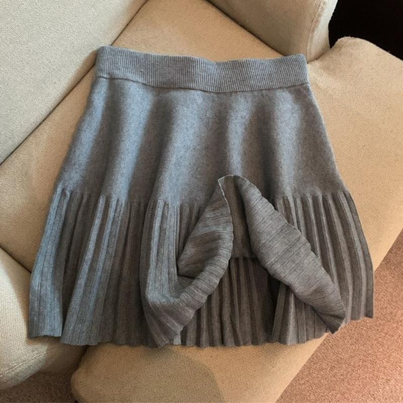 Pleated Mini Skirt