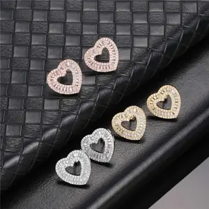 Hallow Heart Earrings - Elegant and Timeless Design for Unisex Collection