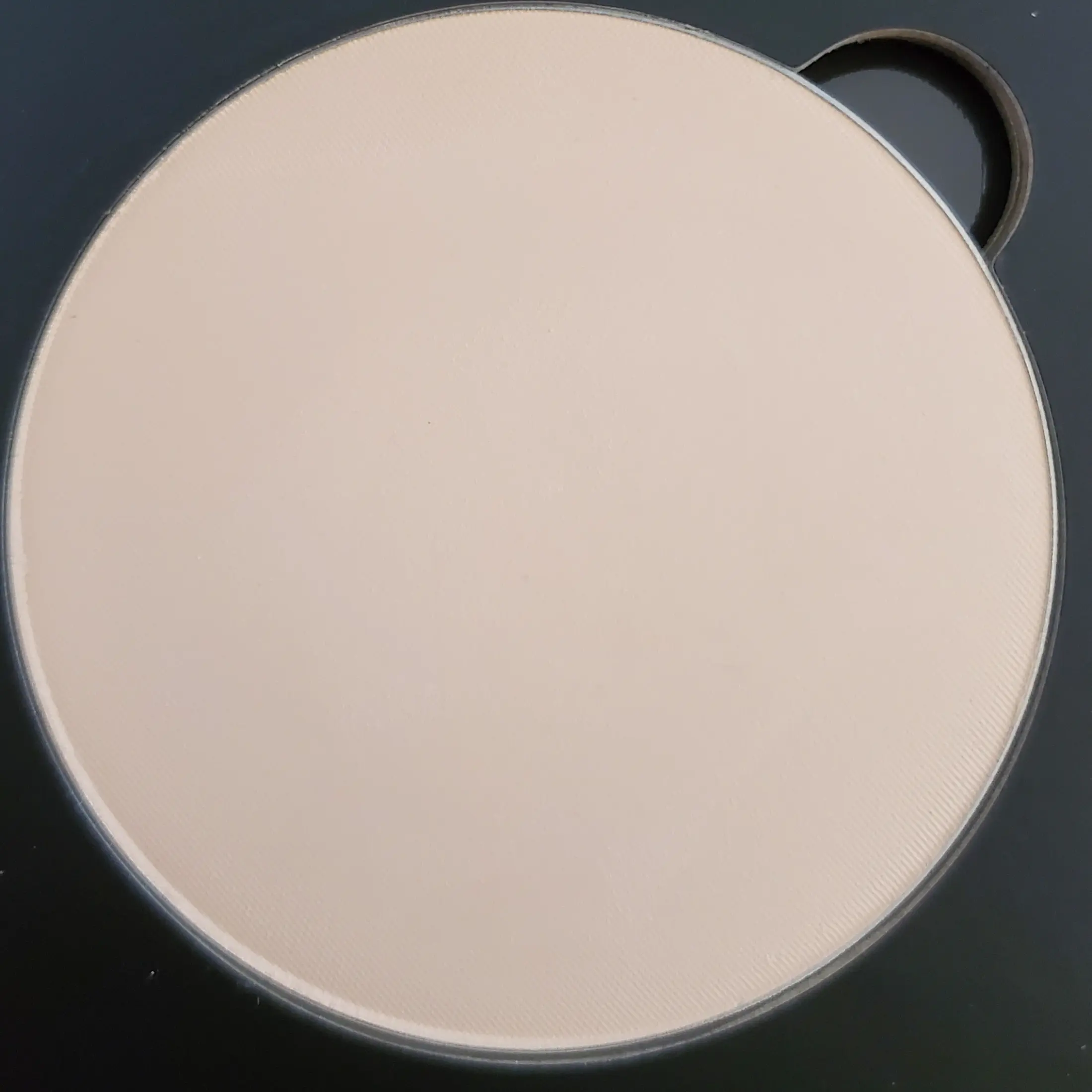 Mettalusso Vegan Translucent Pressed Setting Powder - Rice-Infused Cosmetic for Oil Control, Calming, Soothing Makeup Setting, Suitable for Any Skin Type