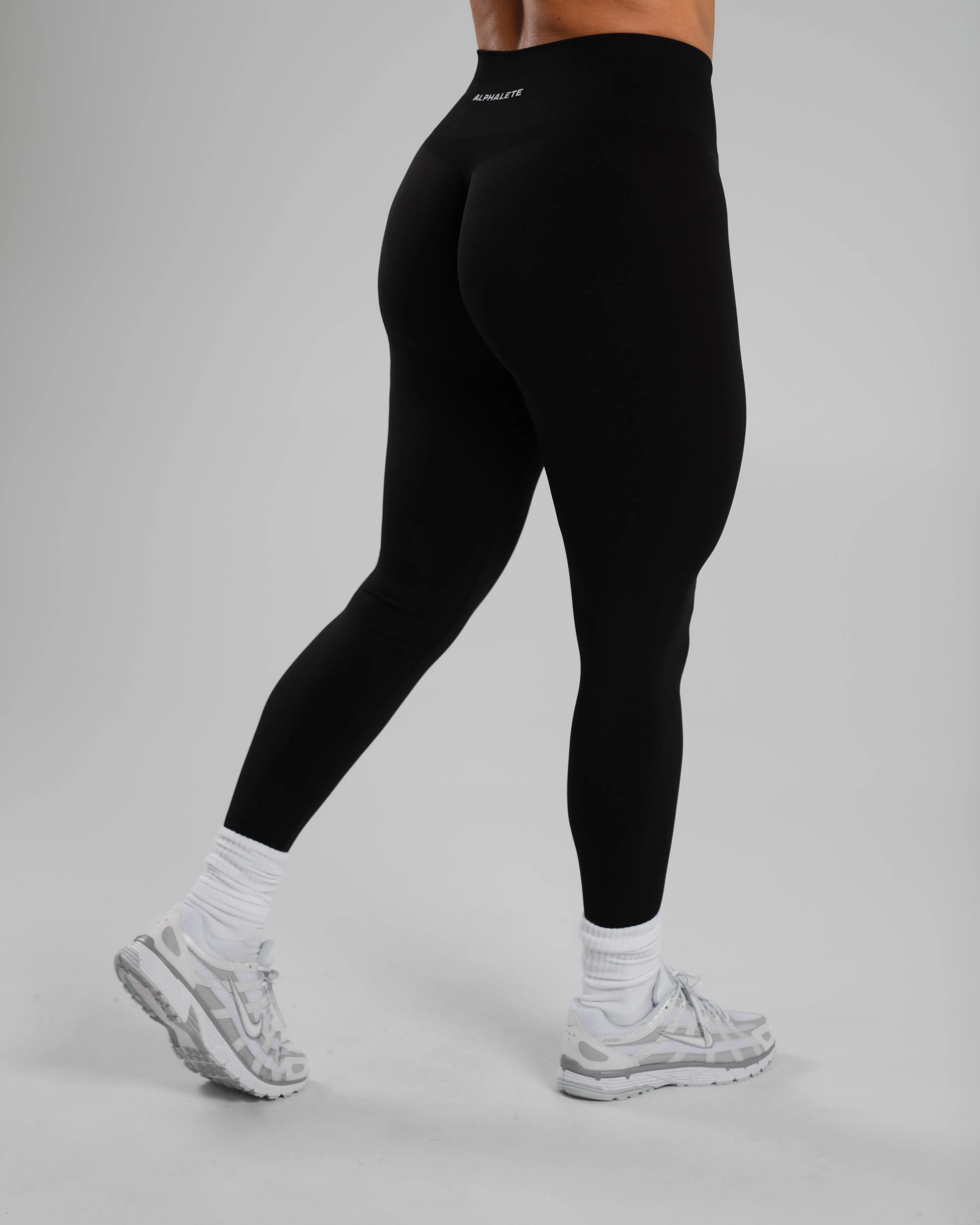 Amplify Mid Rise Legging - Black
