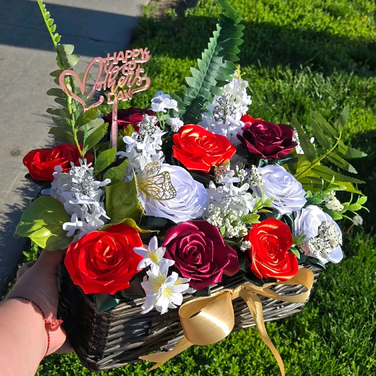 Eternal Rose Basket - Perfect for Any Occasion