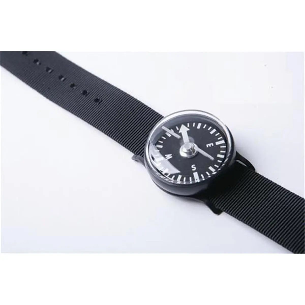 Cammenga Military Analog Wrist Compass with Induction Damping, Sapphire Jewel Bearing, Heavy-Duty Nylon Band for Hiking / Light Outdoor, Aluminum, 10 Degree Graduations, Water Resistant, Phos Grad., Hiking Nav.