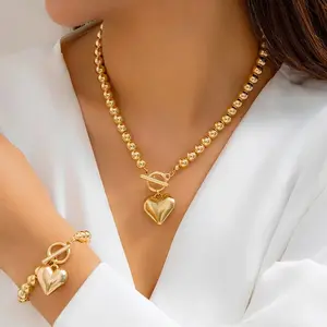 2pcs Fashion Hollow Heart Pendant Necklace Vintage Gold Color Ball Bead Chain Choker Party Jewelry Set for Women