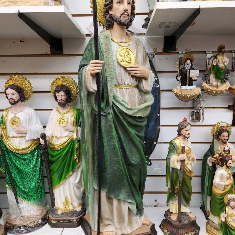 San Judas 36"inches Tall / 3 Feet Canvas Texture Statue - St Jude Standing Figure in Box - New and Unopened - Religious Decor Saint Jude Tadeo