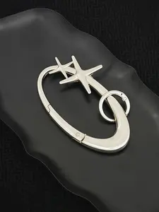Star Oval Keychain with Metal Hook, Keychain for Bags, Trendy Fashion Accessory, Durable Lightweight Clip, Perfect for Daily Use Bag Charm Waist Belt Decor, Keychain Bag Pendant