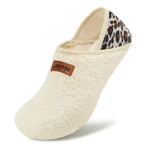 Fuzzy House Slippers for Women Men Indoor Closed Back Lightweight Cozy Faux Furry Lining Barefoot House Shoes Slipper Socks for Bedroom Home Office Yoga Outdoor Walking Shoes