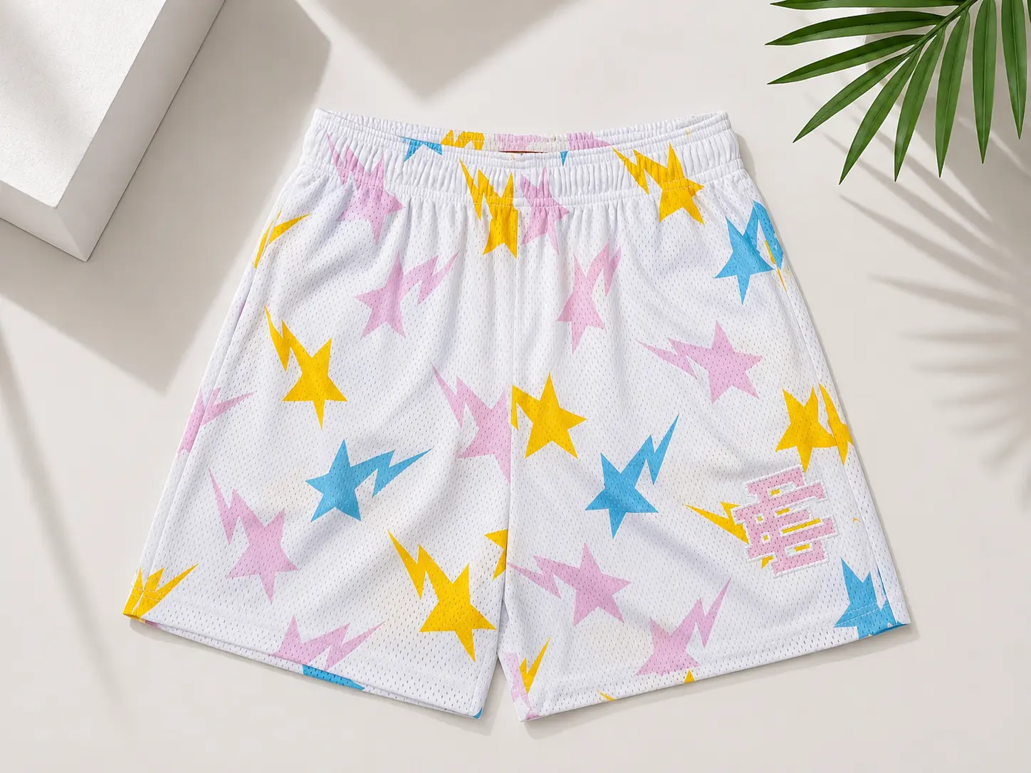 Men’s White Star Print Mesh Shorts – Colorful Lightning Graphic Athletic Shorts, Lightweight Summer Streetwear & Casual Gym Bottoms