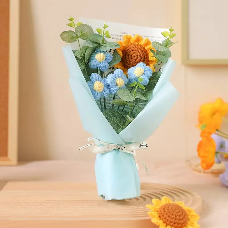 Knitted Sunflower Bouquet - Light Blue