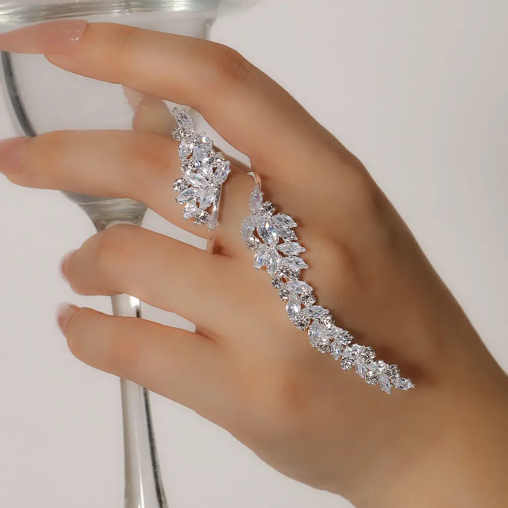 New Leaf Ring for Women, Fashion Style, Adjustable Open Ring, Bride's Elegant Accessory