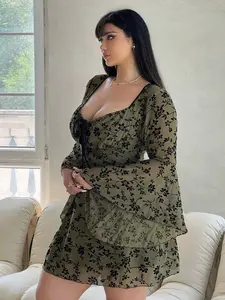 Vibekara Plus Size Floral Print Tie-Waist V-Neck Long Sleeve Dress, For Thanksgiving