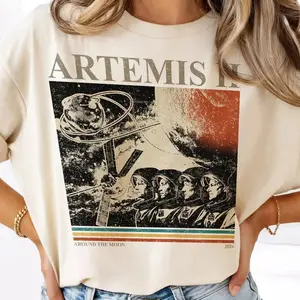Artemis 2 Around The Moon Vintage Shirt, Return to the Moon 2026 Tee, Retro Astronaut Graphic T-Shirt, Astronomy Lover Gift