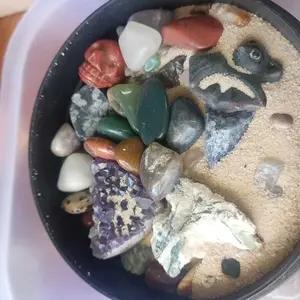 Small Rumble (Raw and Tumbled) Gemstone Mining Bucket - 1 Quart Bucket - 4-5 lbs Total