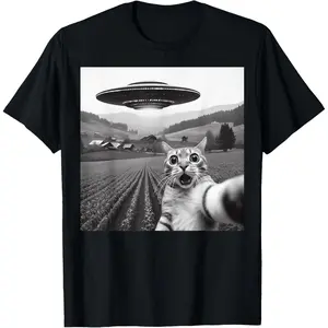 Cat Selfie With Alien UFO Funny Cat Gifts For Men Women Kid T-Shirt