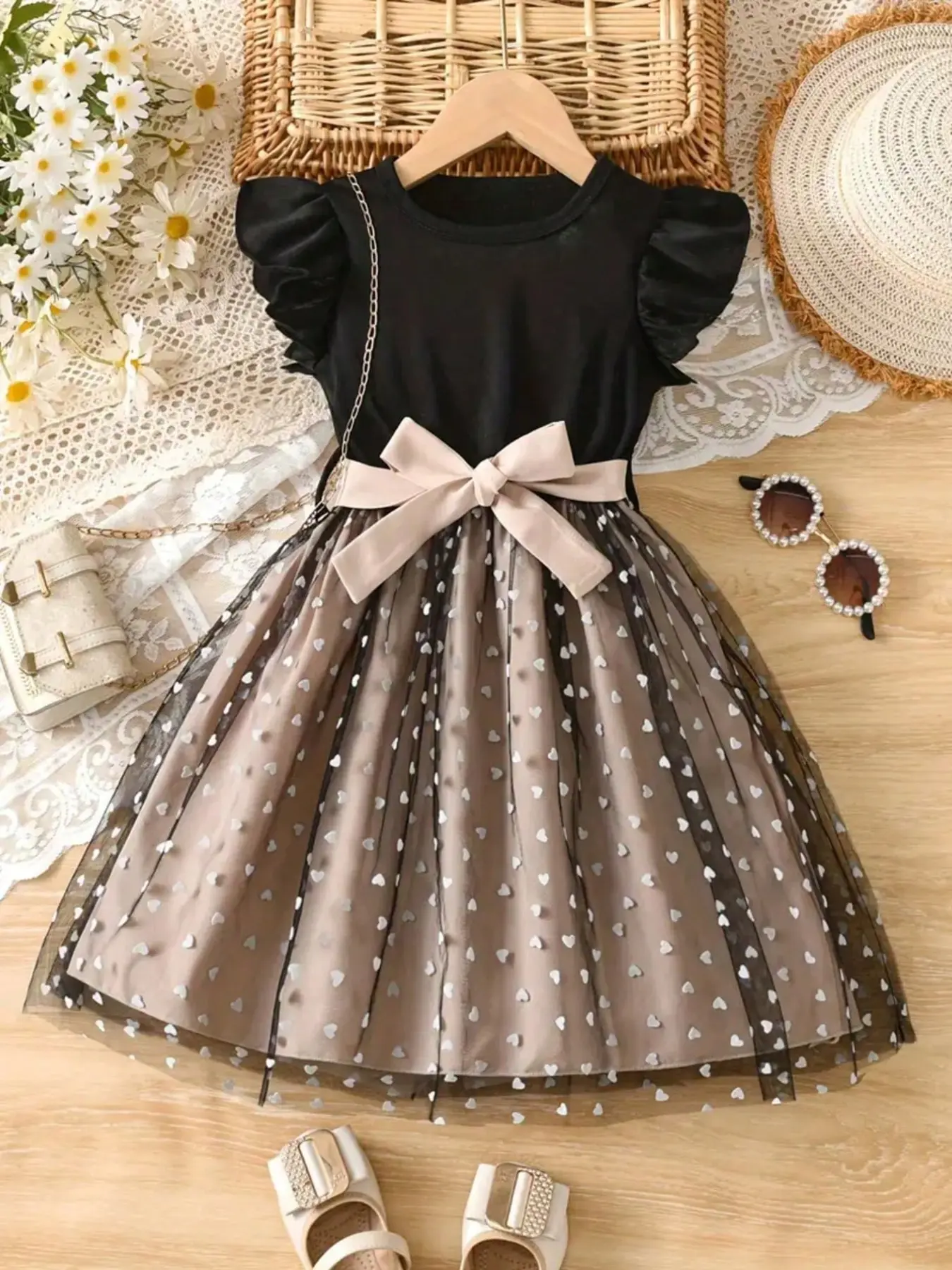 Girls' Sleeveless Mesh Dress, Heart Print Waist Butterfly Knot A-Line Dress, Daily Birthday Party Wear, Elegant Slim-Fit Style, Birthday Party Dresses, Summer Printed Dress