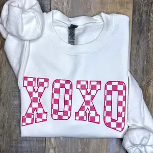 Vintage XOXO Checkered Shirt, Pink Checkerboard Valentine Tee, Retro Love Typography Shirt, Cute Valentine Outfit Top, Gift for Men, Gift for Women, Crew Neck T-shirt, Trending T-shirt