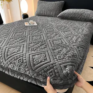 1 Piece Faux Lamb Wool Bed Sheet, Bedding, Bed Cover, Flat Sheet, Mattress Cover, Solid Color Bed Sheet, Multiple Color Options, Minimalist European Style Home Textiles. Suitable for Single Bed, Double Bed, Queen Size Bed, Full Size. Comfortable and Warm