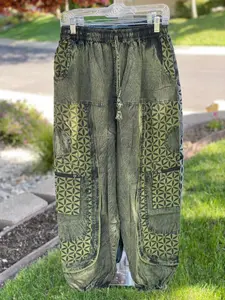 Flower of Life Pants Baggy, Summer Pants, Boho Harem Pants, Unisex Hippie Pants, Cool Design Pants, Boho Beach Coverup Swimsuit, Coverup Concerts, Unisex Pants
