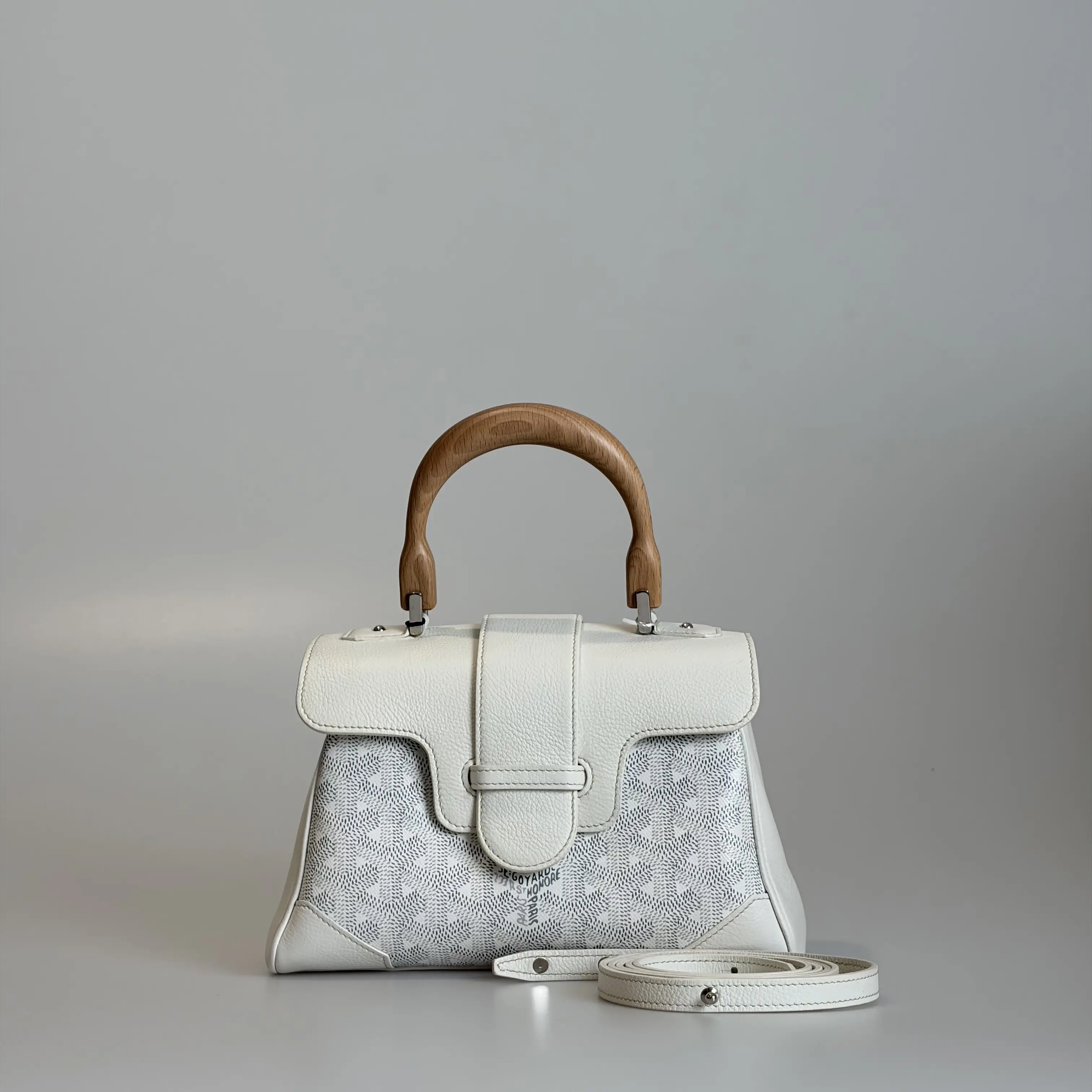 Pre-owned Goyard Goyardine Coated Canvas & Calfskin Crossbody Bag Saigon Mini White Wood Handle 25408387 Sold As Is / Final Sale