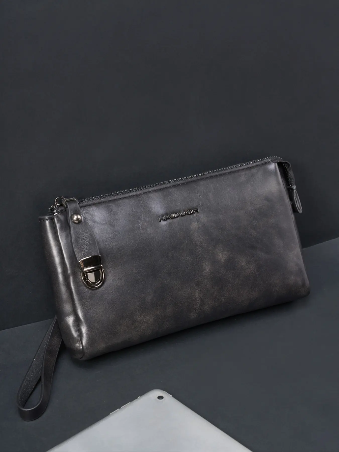 Kaiduch Anti-Theft Wallet Clutch Bag for Travel, Wrist Bag, Wristlets, Minimalist Design Holds Phone & Tablet, 6 Card Slots with Secure Zipper, Travel Essentials