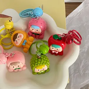2/20 pieces, resin creative 3D fruit keychain, student accessories gift pendant