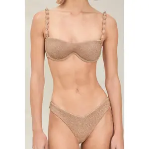 Harriet Top