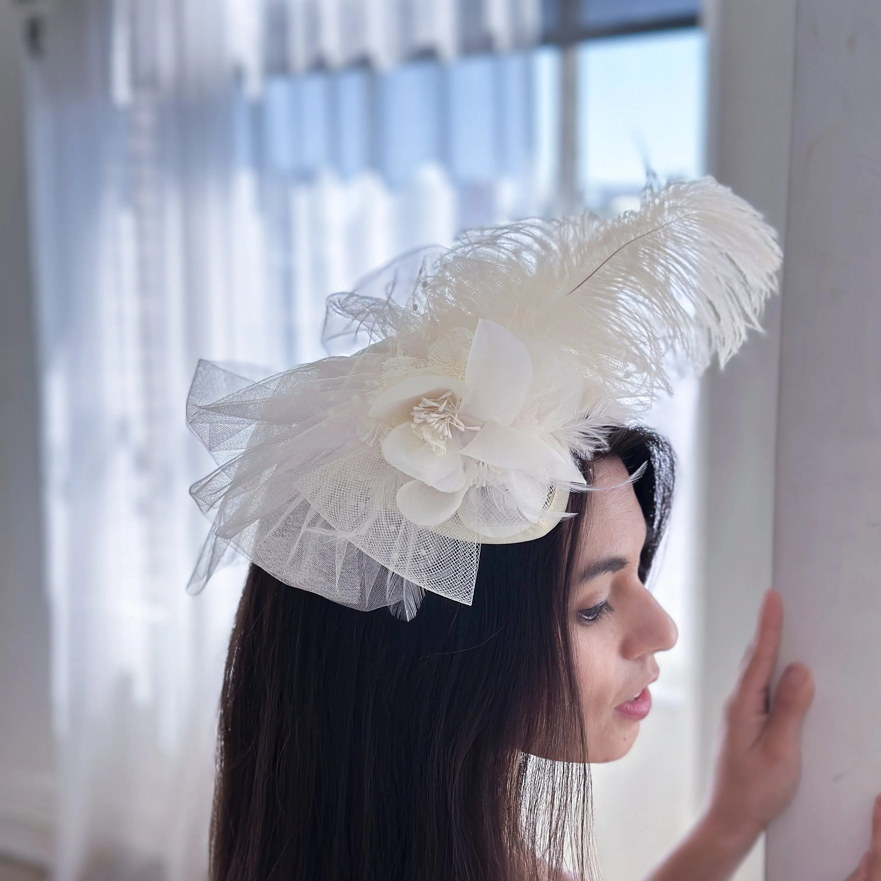Clara Ivory Ostrich Feather Fascinator