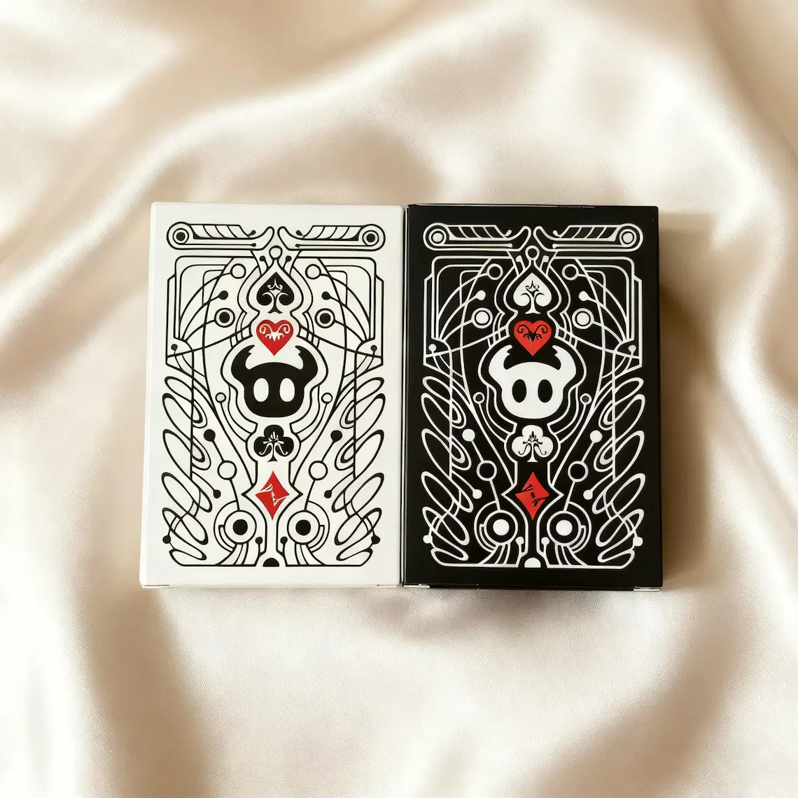 Hollow Knight Standard Poker Card Set Black and White Playing Card Game Card Group Portable Creative Party Game Toys Gift