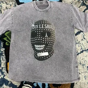 Vous Le Savez Men's Graphic T-Shirt - Shorter Length with Unique Skull Design and Text "VOUS LE SAVEZ" Menswear