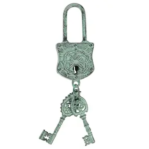 Sungmor Vintage Cast Iron Decorative Padlock and Keys-Rustic Wall Hanging,Ornate Lock Sculpture for Home,Farmhouse & Boho Decor