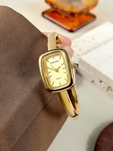 Women's Bracelet Watch, Classic Rectangular Dial, Elegant Luxury, Ideal Gift for Birthday or Anniversary, Model 8321